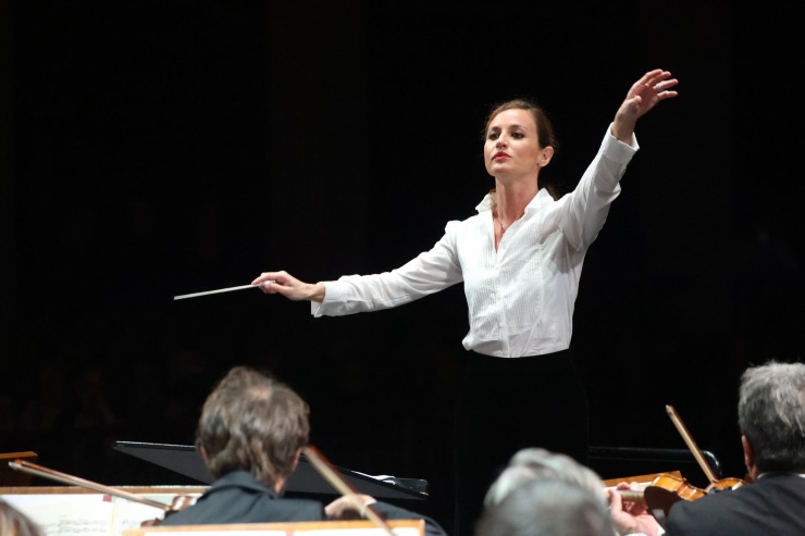 Beatrice Venezi direttore d'orchestra
