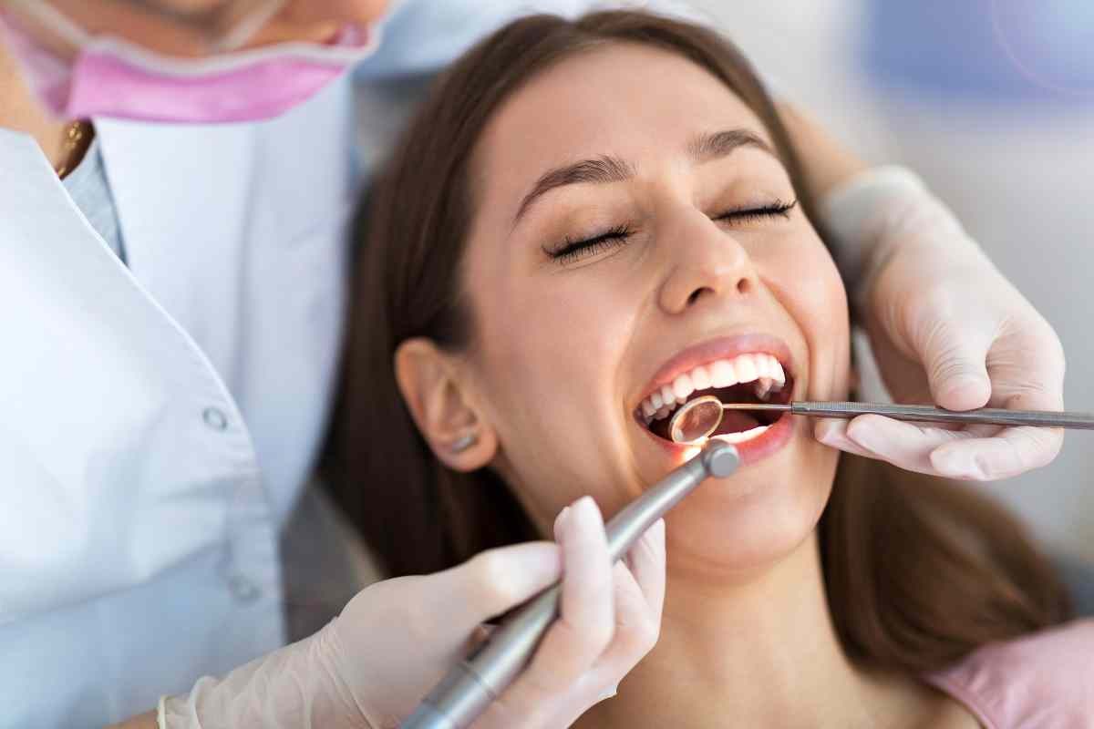 Cure dentistiche a basso costo 