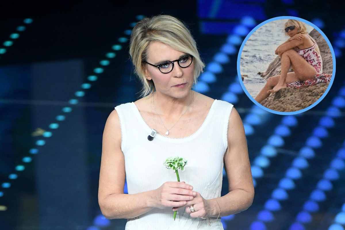 Così si presenta in spiaggia: dettaglio su Maria De Filippi