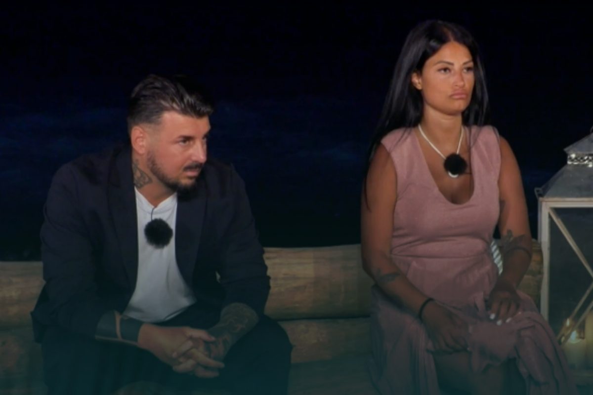 Temptation Island Lino e Alessia beccati insieme