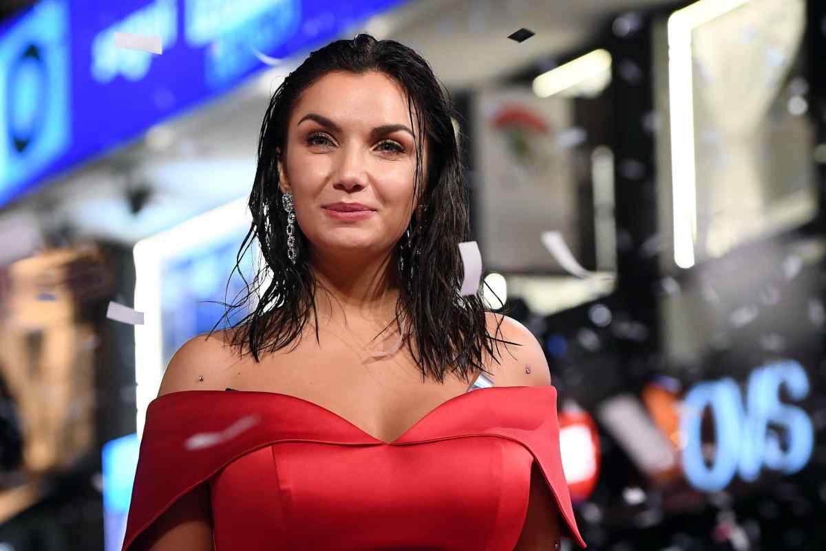 Elettra Lamborghini i fan senza parole